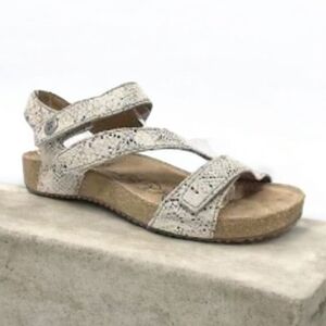Josef Seibel Cream Snake Print Sandals